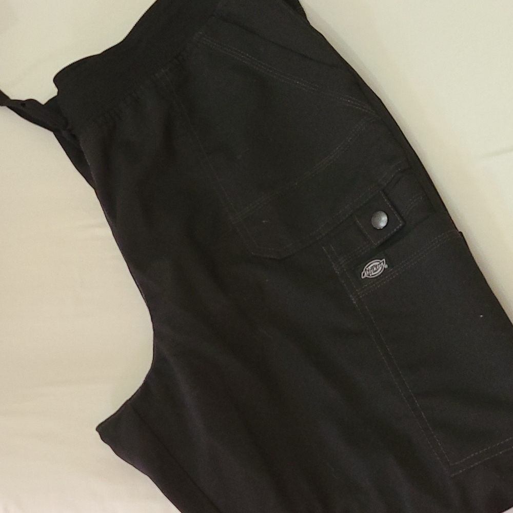 Womens Dickies scrub bottoms